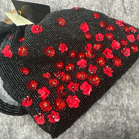 New From India to You black beaded red sequin flowers clutch purse bag Viral - Picture 4 of 5